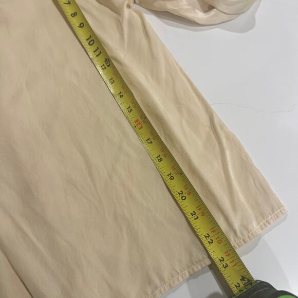 Vtg The Limited 100% satin silk button back blouse ivory cream XS - Picture 5 of 7
